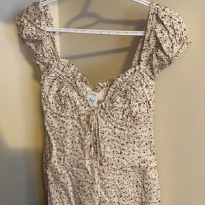 SOLD Princess Polly Floral Dress